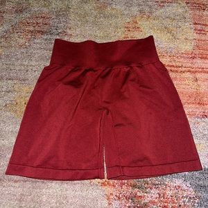 nvgtn seamless shorts size medium